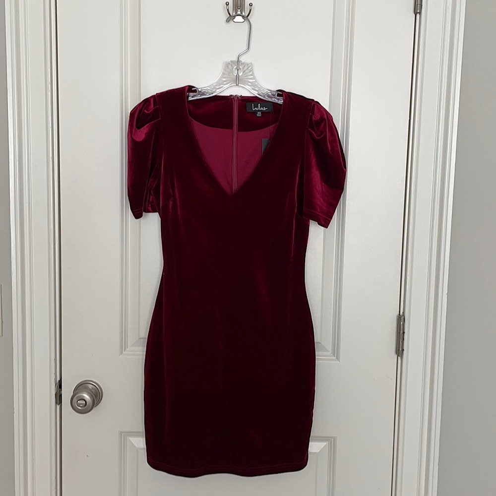 Wine Red Velvet Puff Sleeve Bodycon Mini Dress